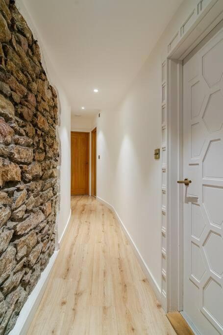 Luxury 2 Bed Apartment, Centre Of The Barbican! Apartment *