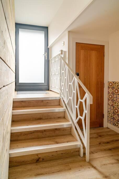 Luxury 2 Bed Apartment, Centre Of The Barbican! Apartment *