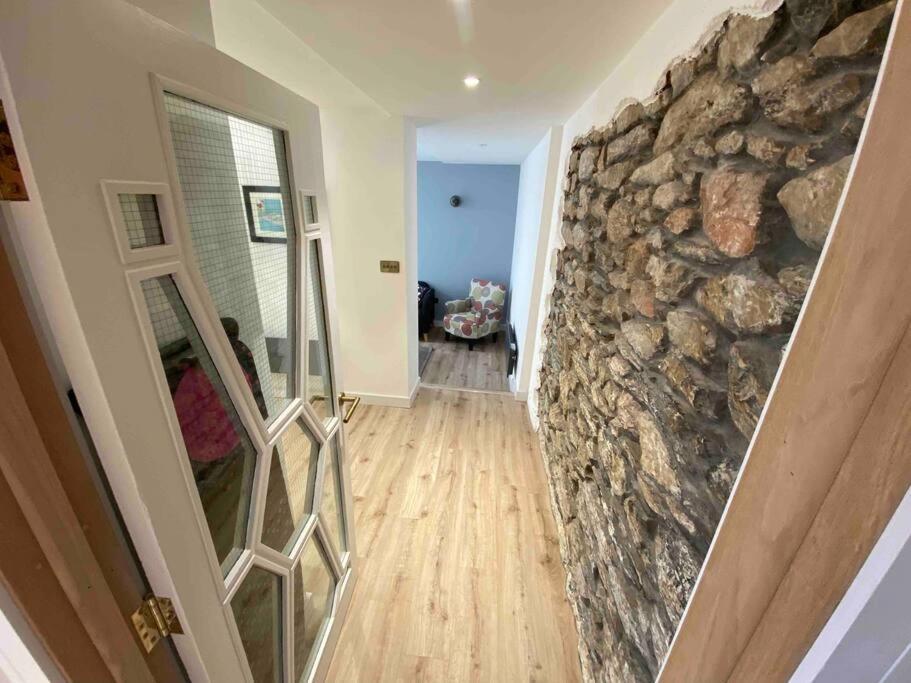 Apartment Luxury 2 Bed Apartment, Centre Of The Barbican!