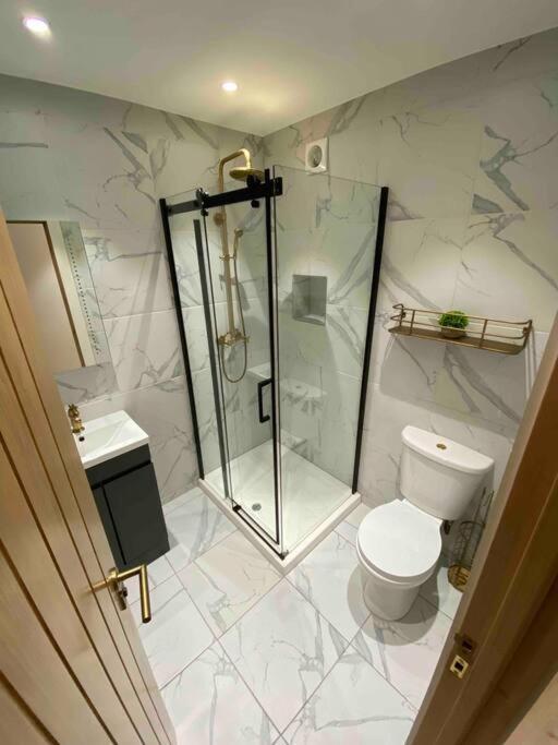 Luxury 2 Bed Apartment, Centre Of The Barbican! Apartment Plymouth